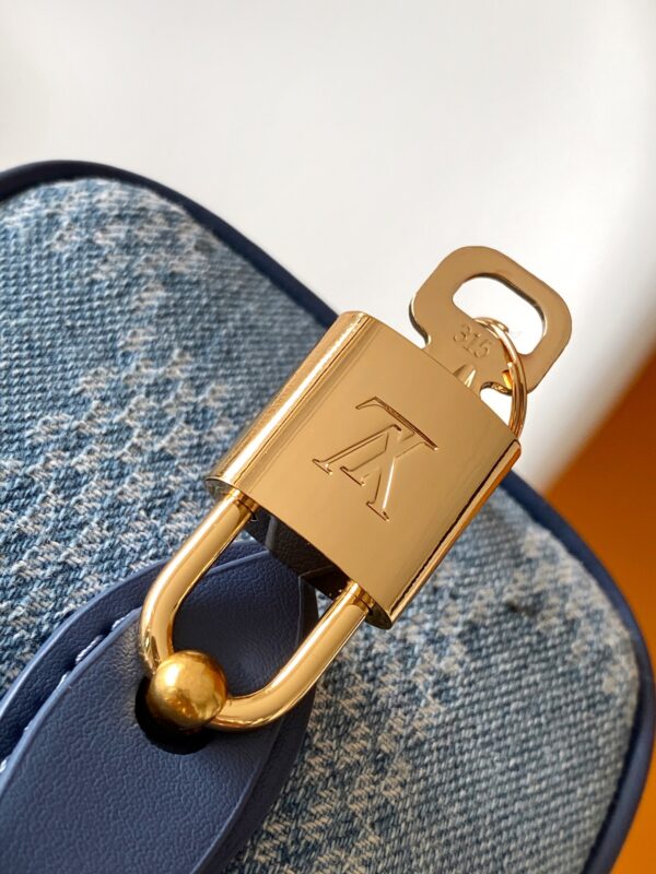 Louis Vuitton luxury handbag - authentic designer bag at affordable prices UK & Europe | Luxurae4less